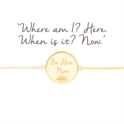 Buy Be Here Now Disc Bracelet | Gold