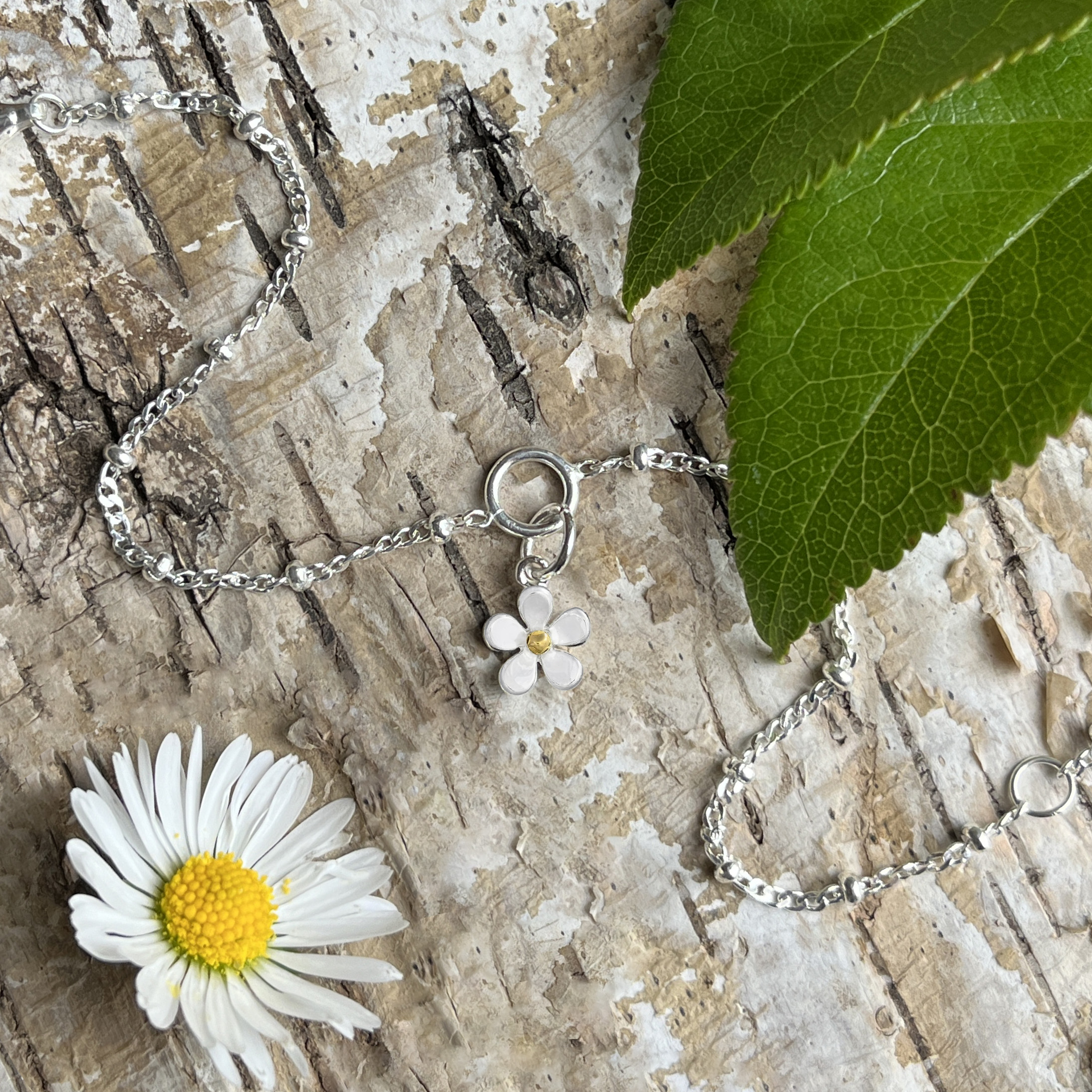 Daisy Bracelet